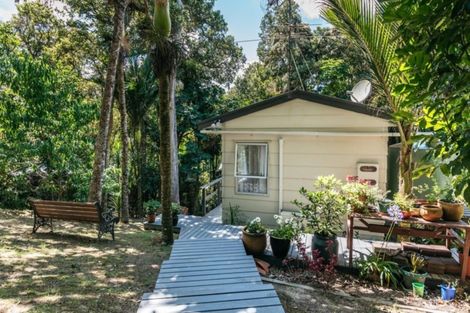 Photo of property in 7 Taraire Street, Ostend, Waiheke Island, 1081