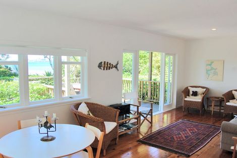 Photo of property in 62 Clinton Road, Tawharanui Peninsula, Matakana, 0986