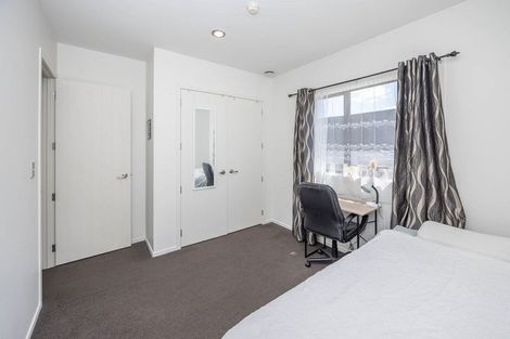 Photo of property in 15 Te Ironui Place, Huntington, Hamilton, 3210