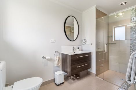 Photo of property in 65 Racecourse Road, Winton, 9782