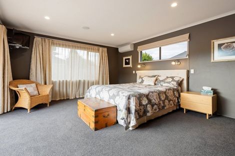 Photo of property in 9 The Esplanade, Huntington, Hamilton, 3210