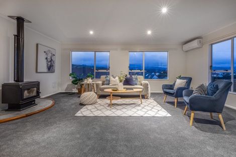 Photo of property in 22 Bodmin Terrace, Camborne, Porirua, 5026