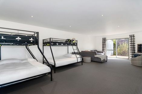 Photo of property in 9 Kotare Place, Kaiteriteri, Motueka, 7197