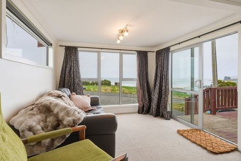 Photo of property in 9 Brighton Street, Kaka Point, Balclutha, 9271