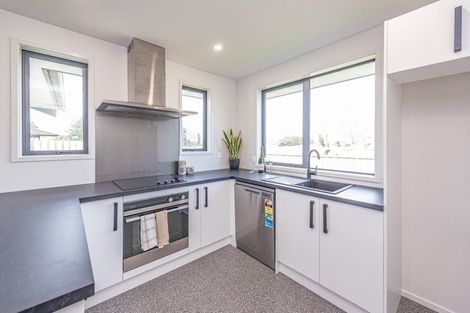 Photo of property in 30 Oldfield Lane, Marton, 4710