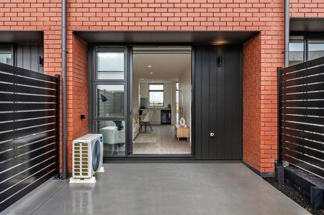 Photo of property in 19 Raukohekohe Road, Wiri, Auckland, 2104