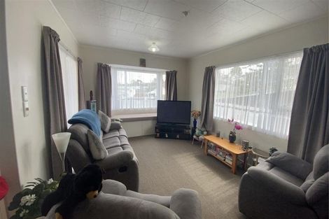 Photo of property in 135 Moire Road, West Harbour, Auckland, 0618