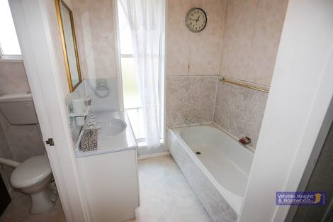 Photo of property in 5 Nanette Street, Upper Riccarton, Christchurch, 8041