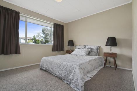 Photo of property in 12 Sari Place, Massey, Auckland, 0614