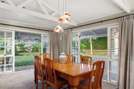 Photo of property in 42 Kayelene Place, Omokoroa, 3114