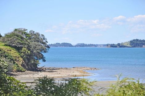 Photo of property in 62 Clinton Road, Tawharanui Peninsula, Matakana, 0986