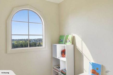 Photo of property in 285 Pinecrest Drive, Gulf Harbour, Whangaparaoa, 0930