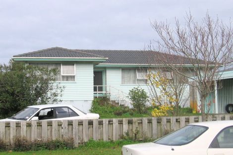 Photo of property in 56 Sunline Avenue, Massey, Auckland, 0614