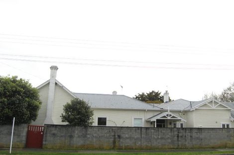 Photo of property in 65 Gilbert Street, New Plymouth, 4310