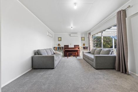 Photo of property in 28 Kotuku Place, Tokoroa, 3420