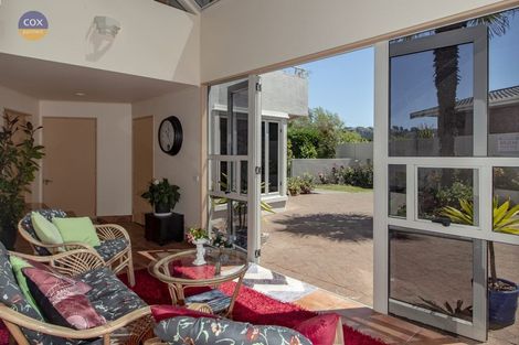 Photo of property in 28 Le Quesne Road, Bay View, Napier, 4104