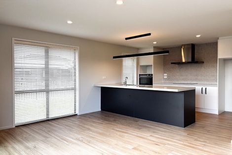 Photo of property in 21 Storr Close, Halswell, Christchurch, 8025