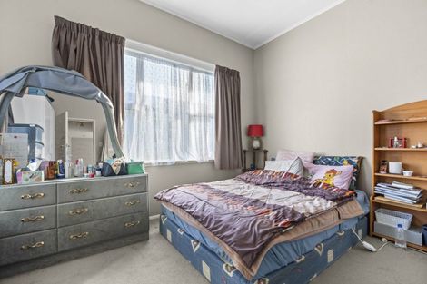 Photo of property in 72 Kent Street, Carterton, 5713