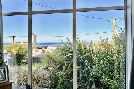 Photo of property in 48 Tees Street, South Hill, Oamaru, 9400