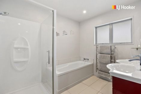 Photo of property in 333 Highcliff Road, Highcliff, Dunedin, 9013