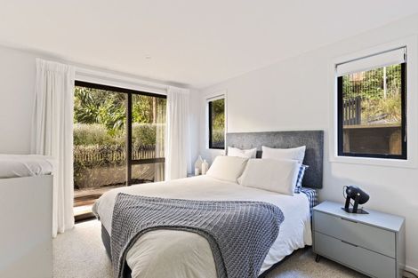 Photo of property in 6e Burns Street, Westown, New Plymouth, 4310