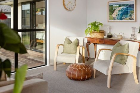 Photo of property in 11 Myles Way, Lower Shotover, Queenstown, 9304