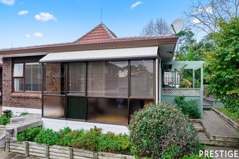 Photo of property in 2/41 Highland Drive, Highland Park, Auckland, 2010