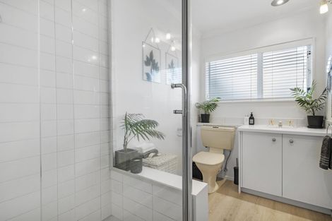 Photo of property in 2/36 Nihill Crescent, Mission Bay, Auckland, 1071