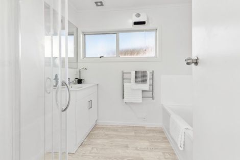 Photo of property in 139a Seatoun Heights Road, Miramar, Wellington, 6022