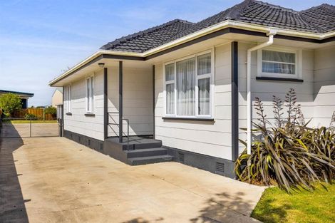 Photo of property in 60 Egmont Street, Hawera, 4610