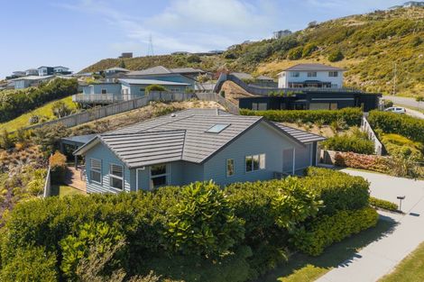 Photo of property in 202 Navigation Drive, Whitby, Porirua, 5024