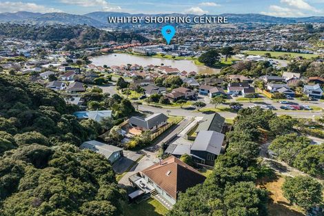 Photo of property in 14 Longitude Place, Whitby, Porirua, 5024