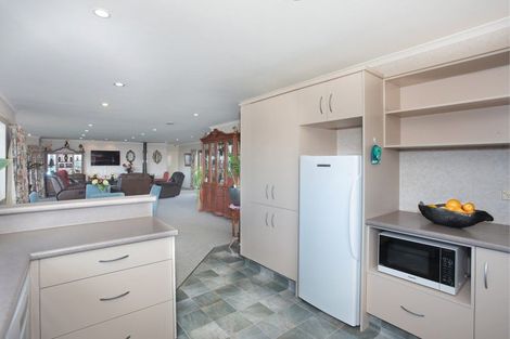 Photo of property in 3 Hillview Place, Feilding, 4702