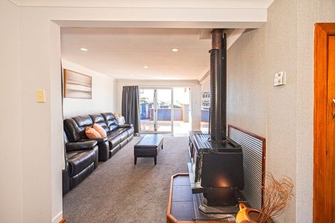 Photo of property in 21 Tay Street, Oamaru North, Oamaru, 9400