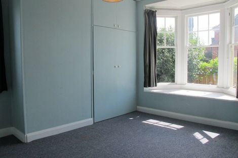 Photo of property in 37 Macandrew Road, South Dunedin, Dunedin, 9012