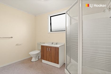Photo of property in 3 Osmond Street, South Dunedin, Dunedin, 9012