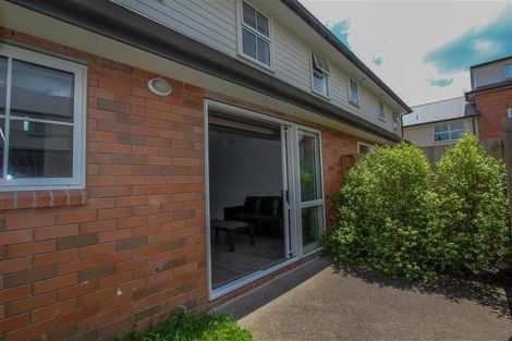 Photo of property in 12 Chiefs Court, Hamilton East, Hamilton, 3216