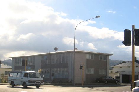 Photo of property in 1-4/193 The Esplanade, Petone, Lower Hutt, 5012