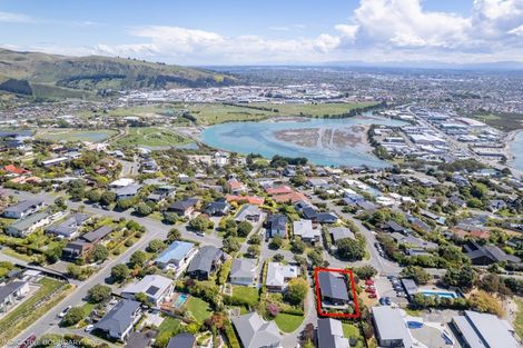 Photo of property in 272 Cannon Hill Crescent, Mount Pleasant, Christchurch, 8081