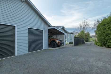 Photo of property in 1070 Queen Street East, Levin, 5510