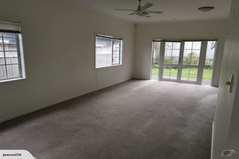 Photo of property in 30 Mulvaney Crescent, Henderson, Auckland, 0612