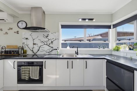 Photo of property in 4 Kowhai Avenue, Edgecumbe, 3120