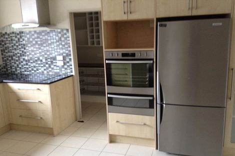 Photo of property in 5 Hunt Lane, Avondale, Christchurch, 8061