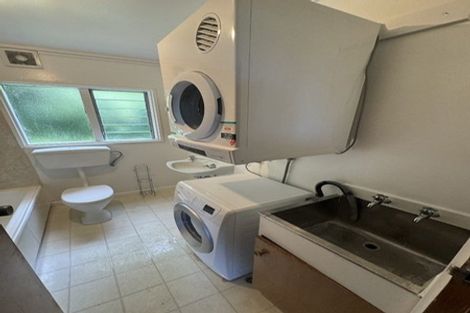 Photo of property in 13-13a Espin Crescent, Karori, Wellington, 6012