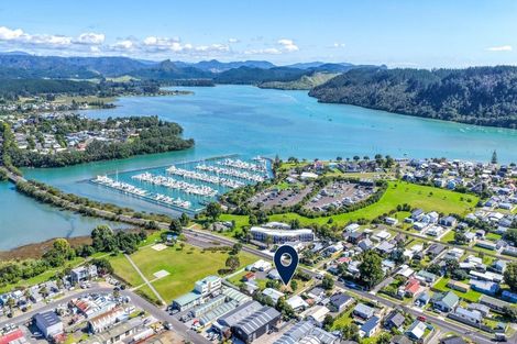 Photo of property in 315 Hetherington Road, Whangamata, 3620