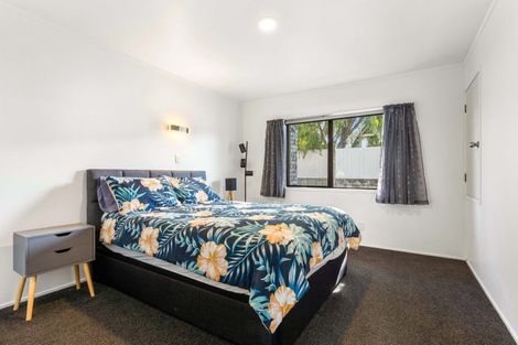 Photo of property in 113 Lorraine Place, Whangamata, 3620