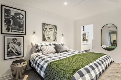 Photo of property in 33 Craig Road, Milford, Auckland, 0620