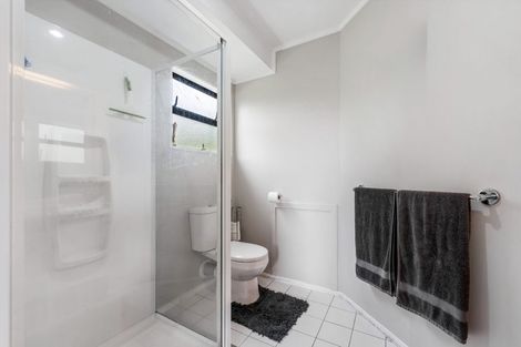 Photo of property in 27 Sturm Avenue, Massey, Auckland, 0614
