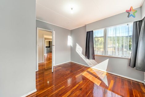 Photo of property in 51 Wood Street, Wainuiomata, Lower Hutt, 5014