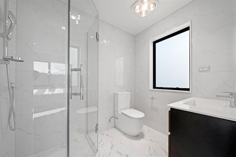 Photo of property in 45c Portadown Avenue, Pakuranga Heights, Auckland, 2010